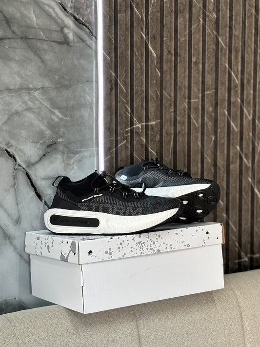 UNDER ARMOUR STORM