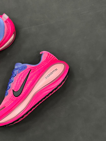 NIKE VOMERO PLUS