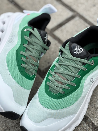 O N  C L O U D  L O E W E