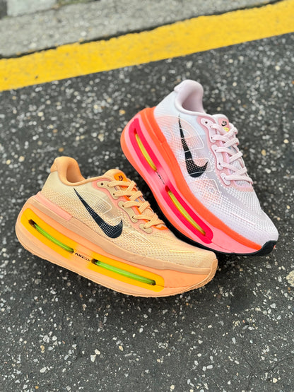 NIKE VOMERO PREMIUM