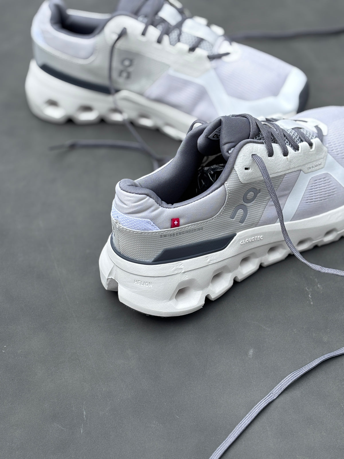 ON CLOUD RUNNER 2