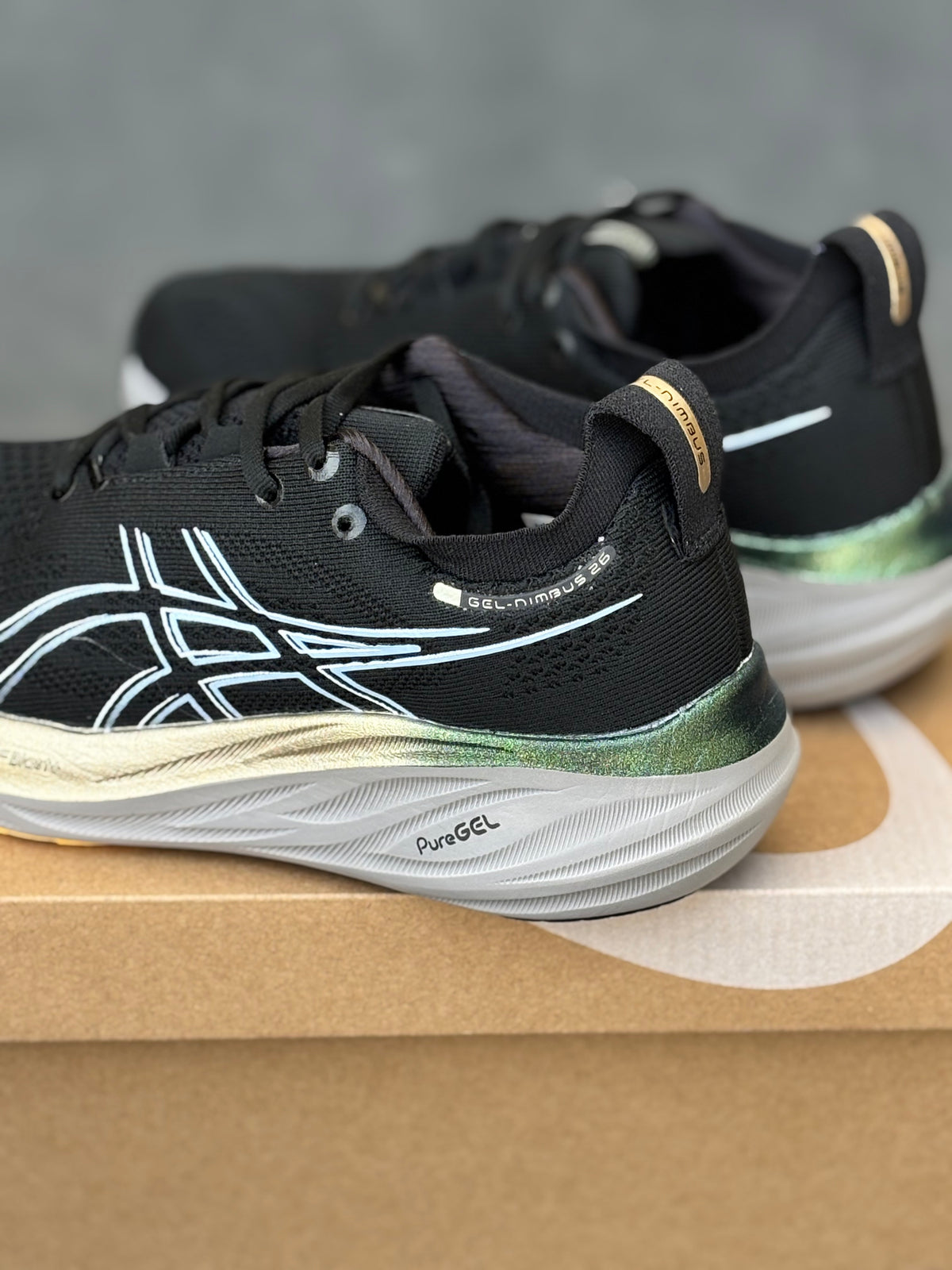 ASICS NIMBUS 27