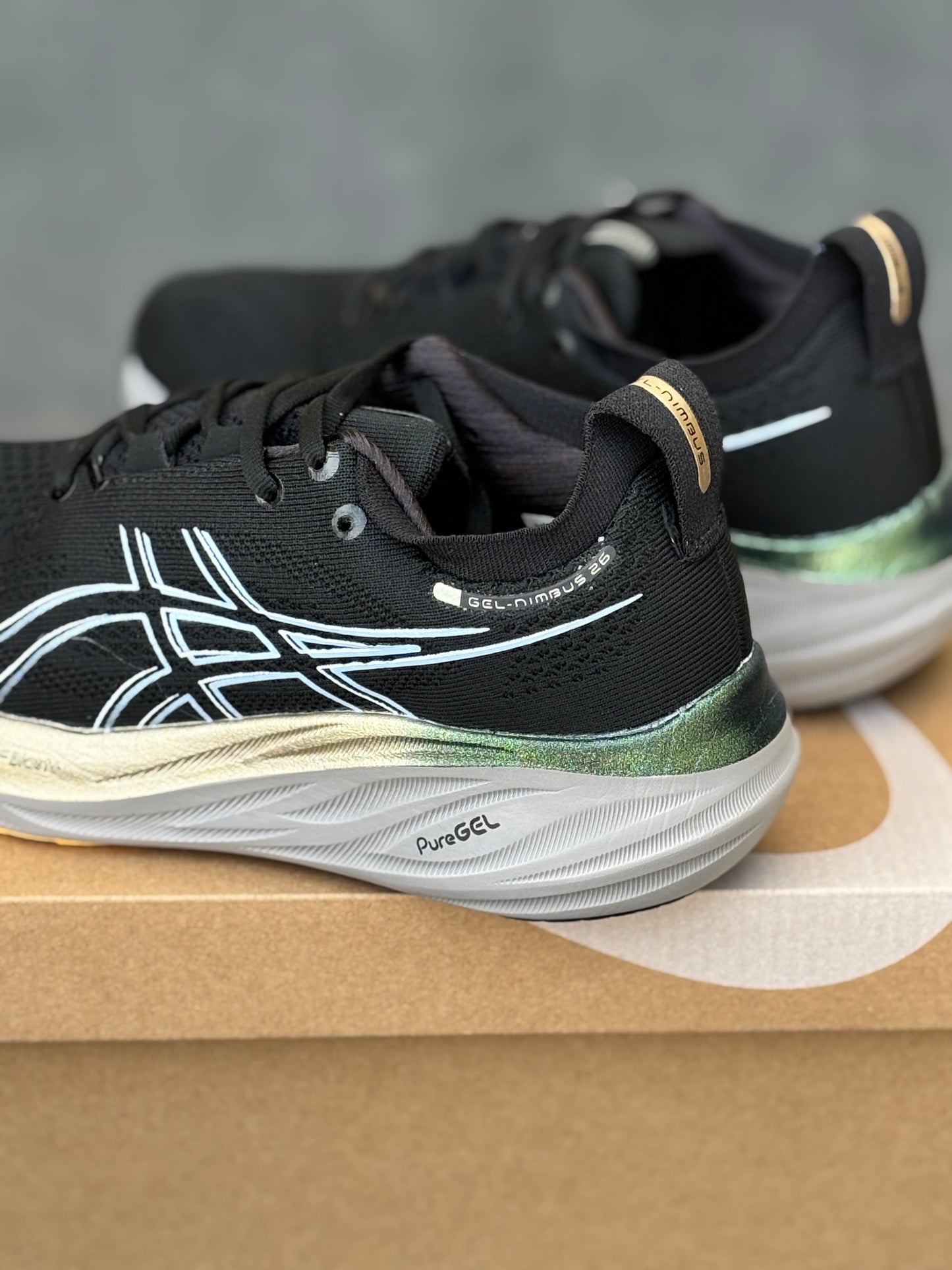 ASICS NIMBUS 27