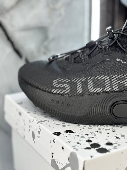 UNDER ARMOUR STORM