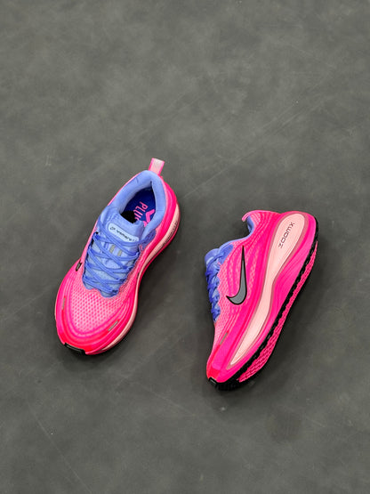 NIKE VOMERO PLUS