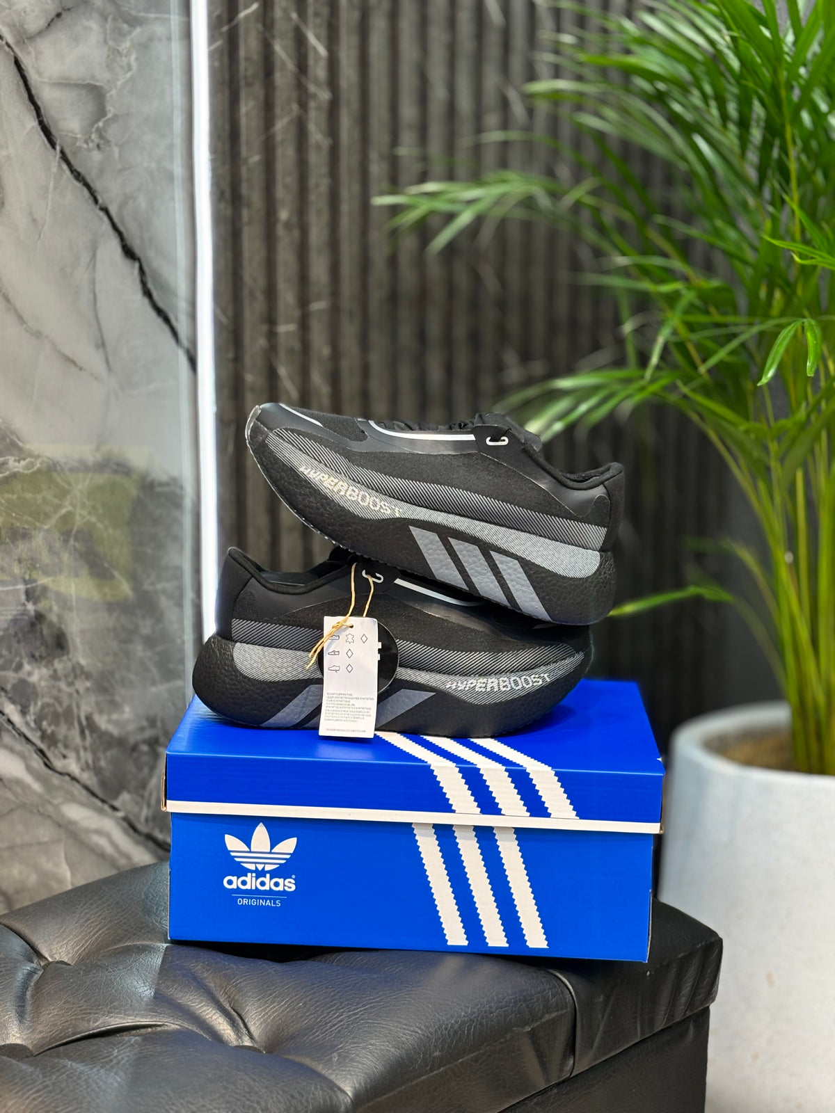 ADIDAS HYPERBOOST
