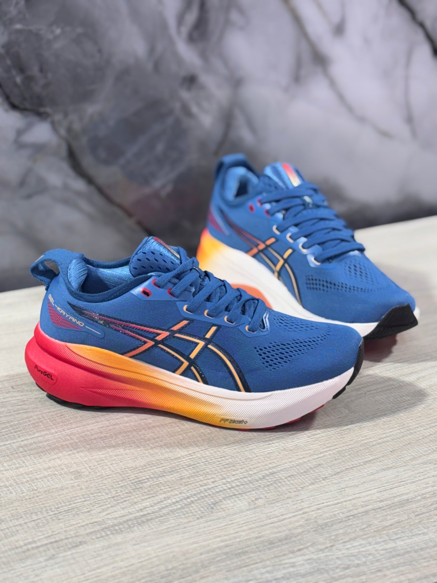 ASÍCS GEL-KAYANO 31
