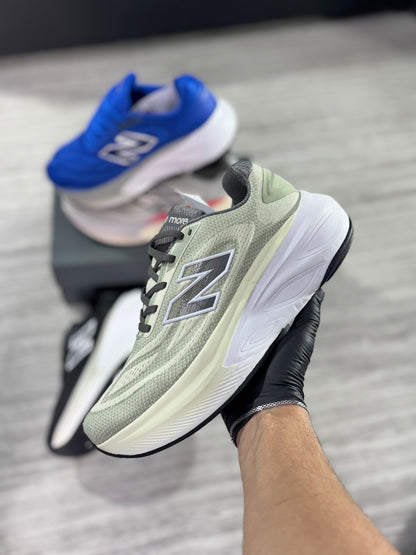 NEW BALANCE MORE