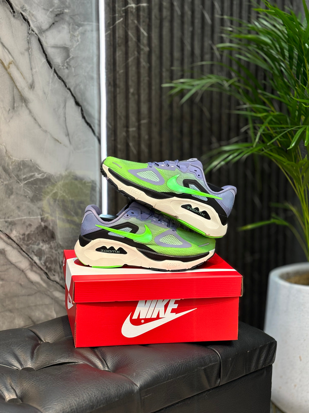 Nike Structure Plus