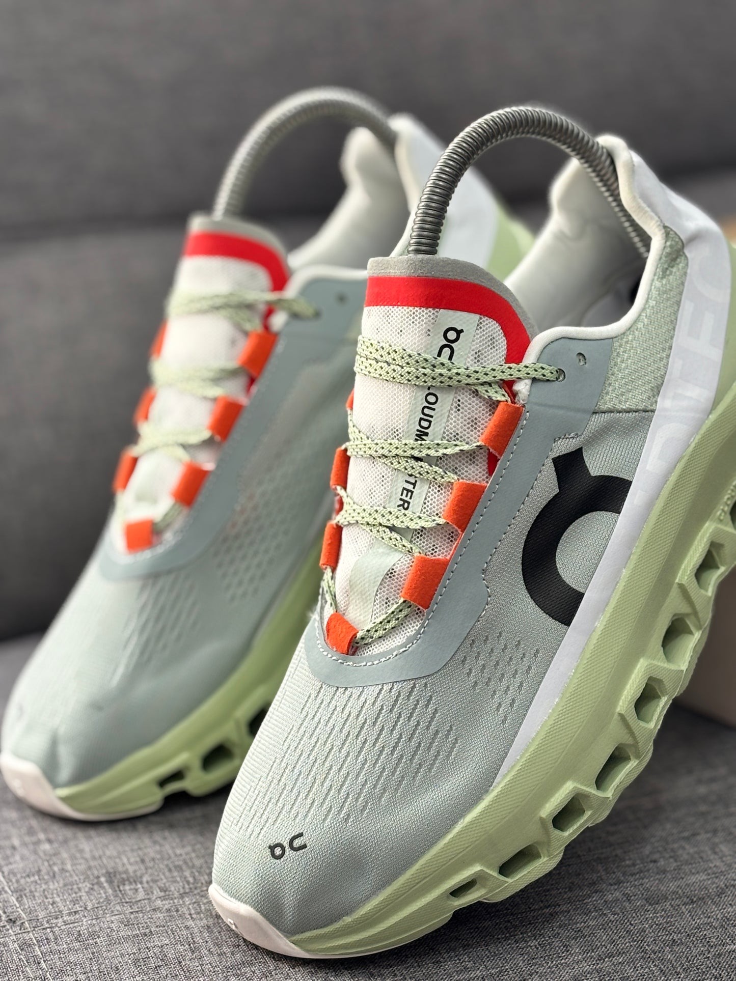 On cloudmonster verde