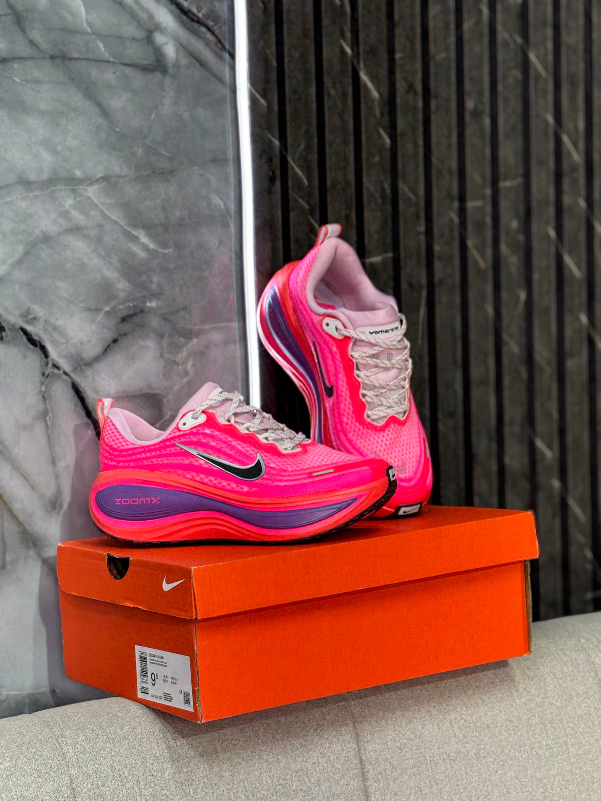 NIKE VOMERO PLUS