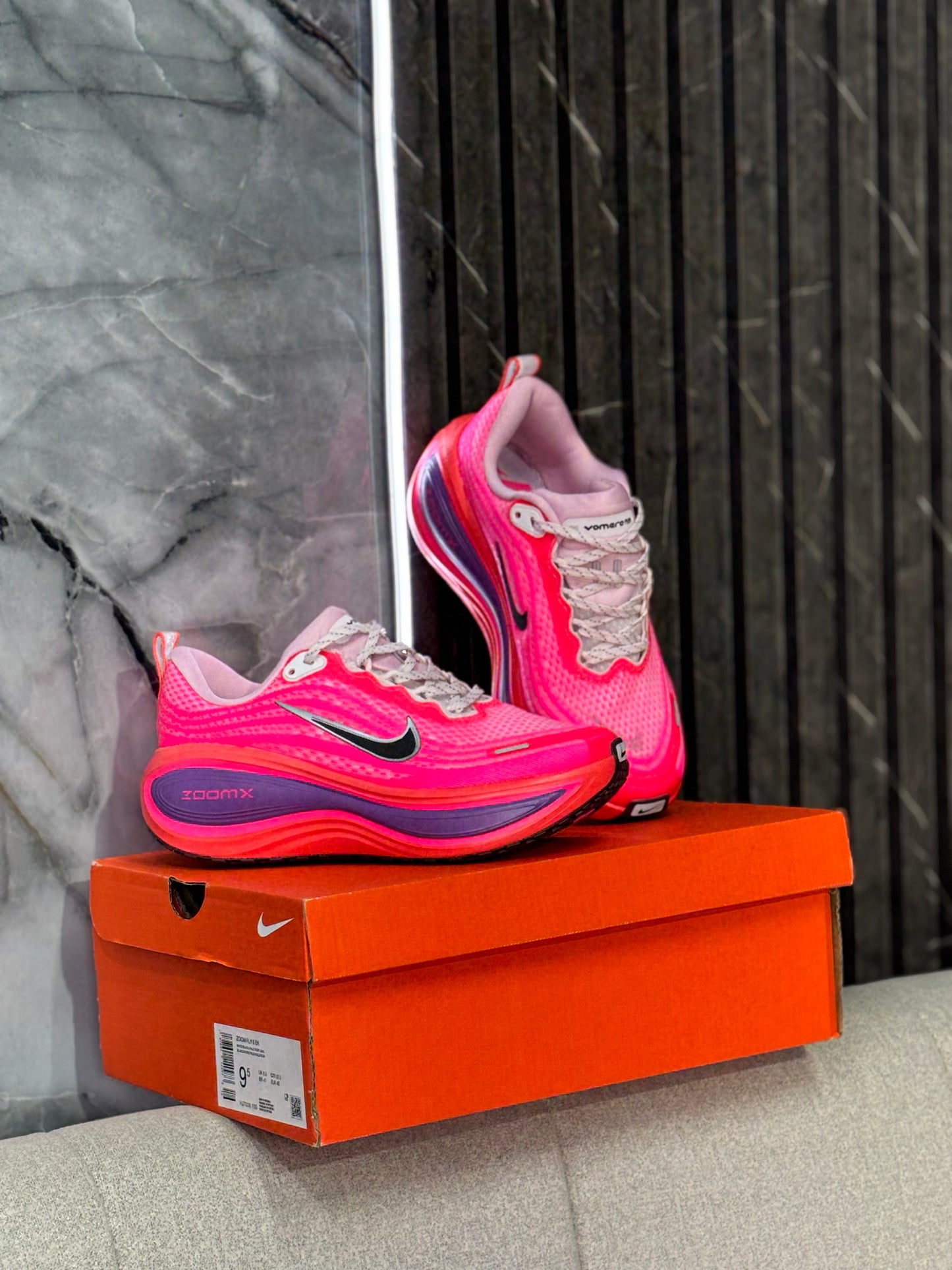 NIKE VOMERO PLUS