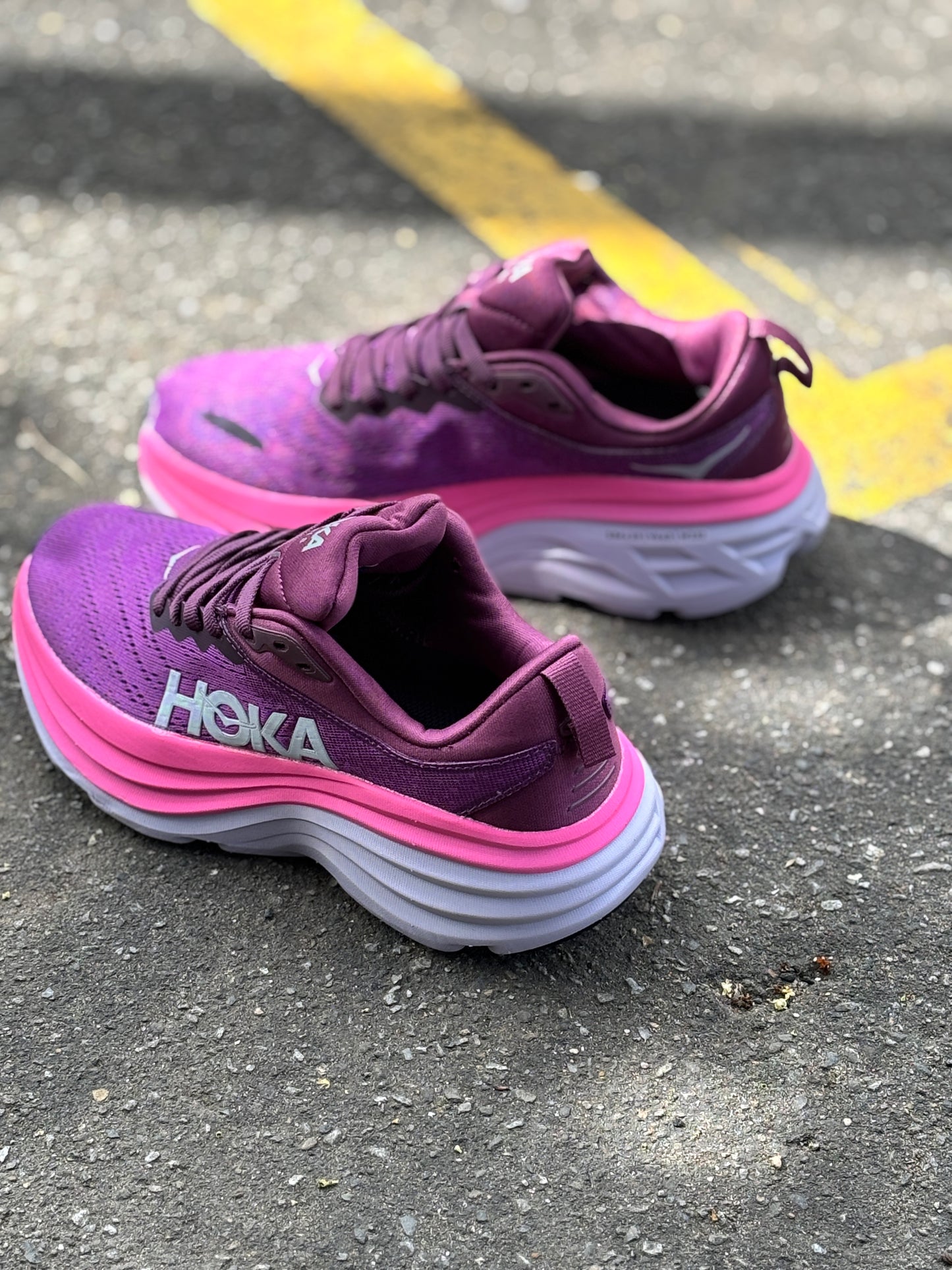 HOKA BONDI 8