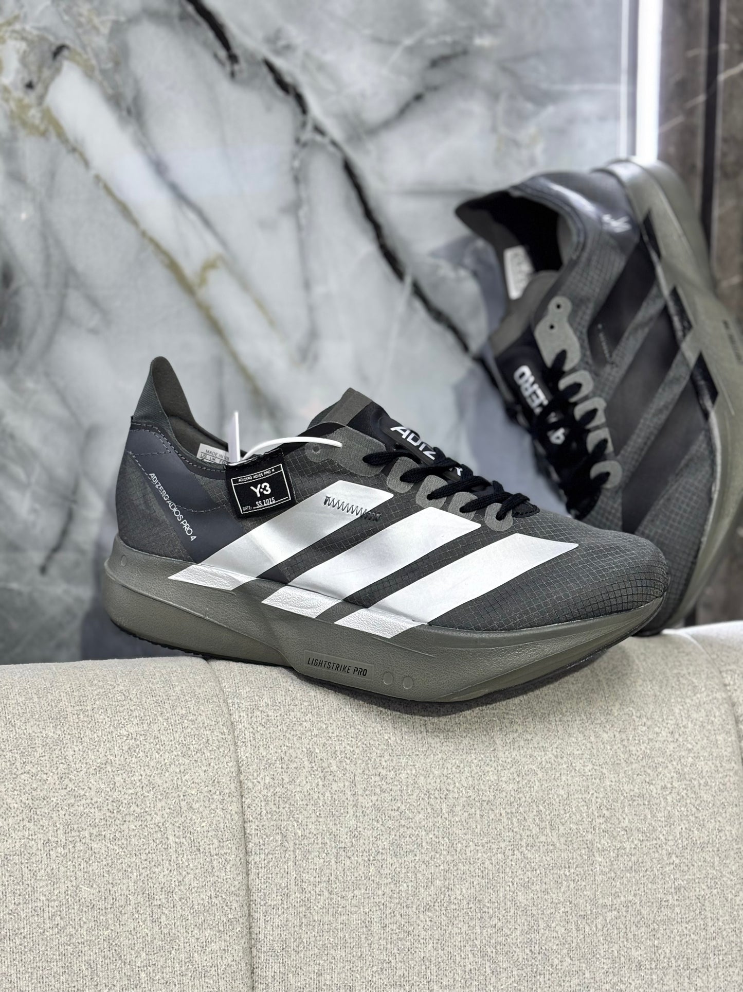 ADIDAS ADIZERO ADIÓS PRO 4