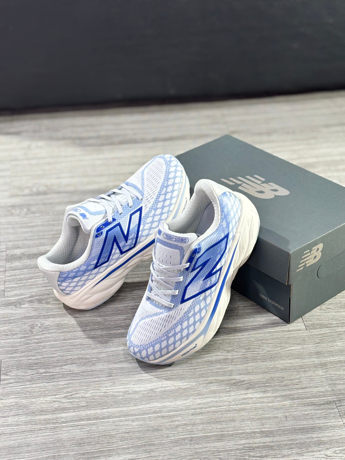 NEW BALANCE 1080