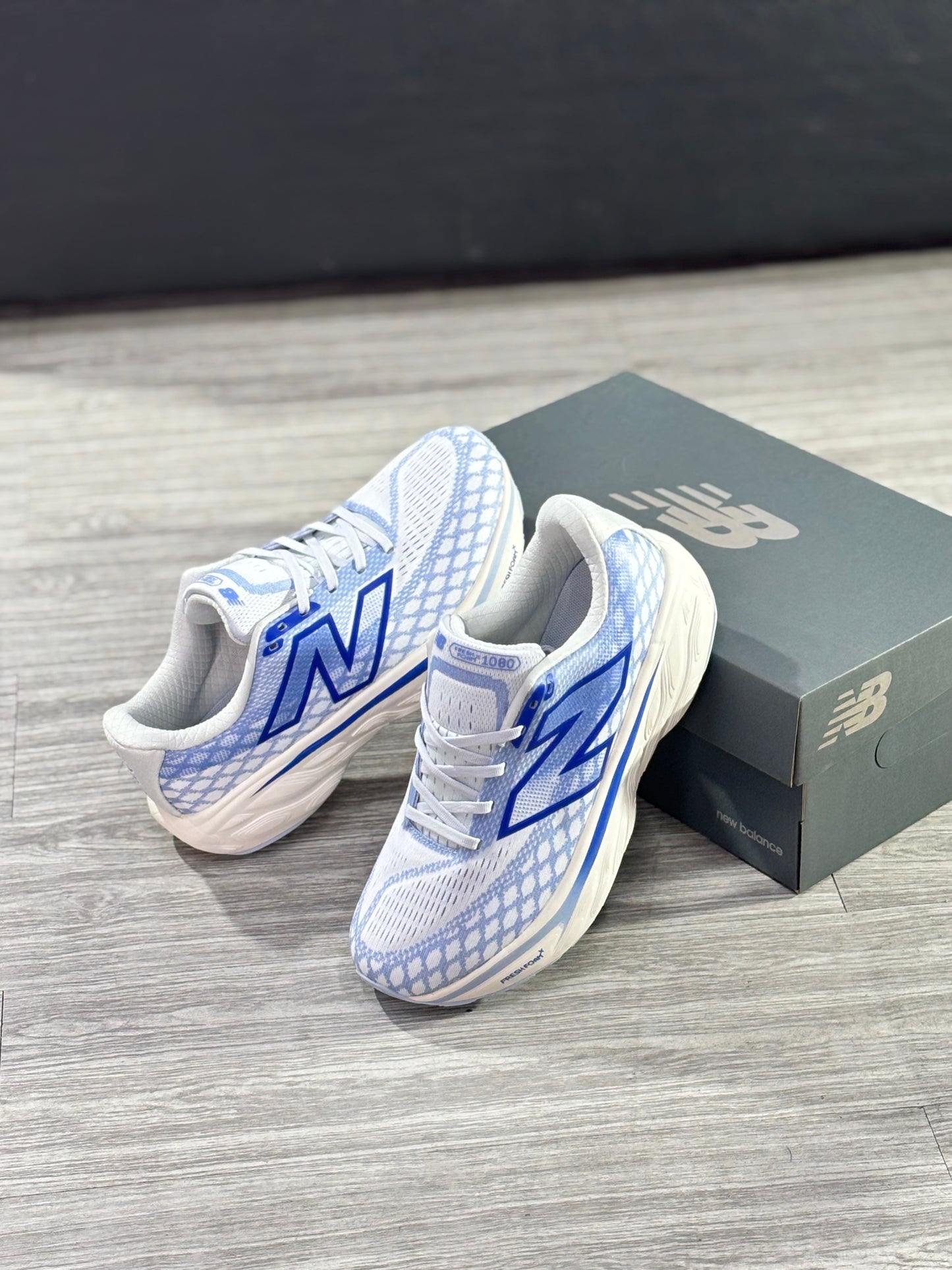 NEW BALANCE 1080