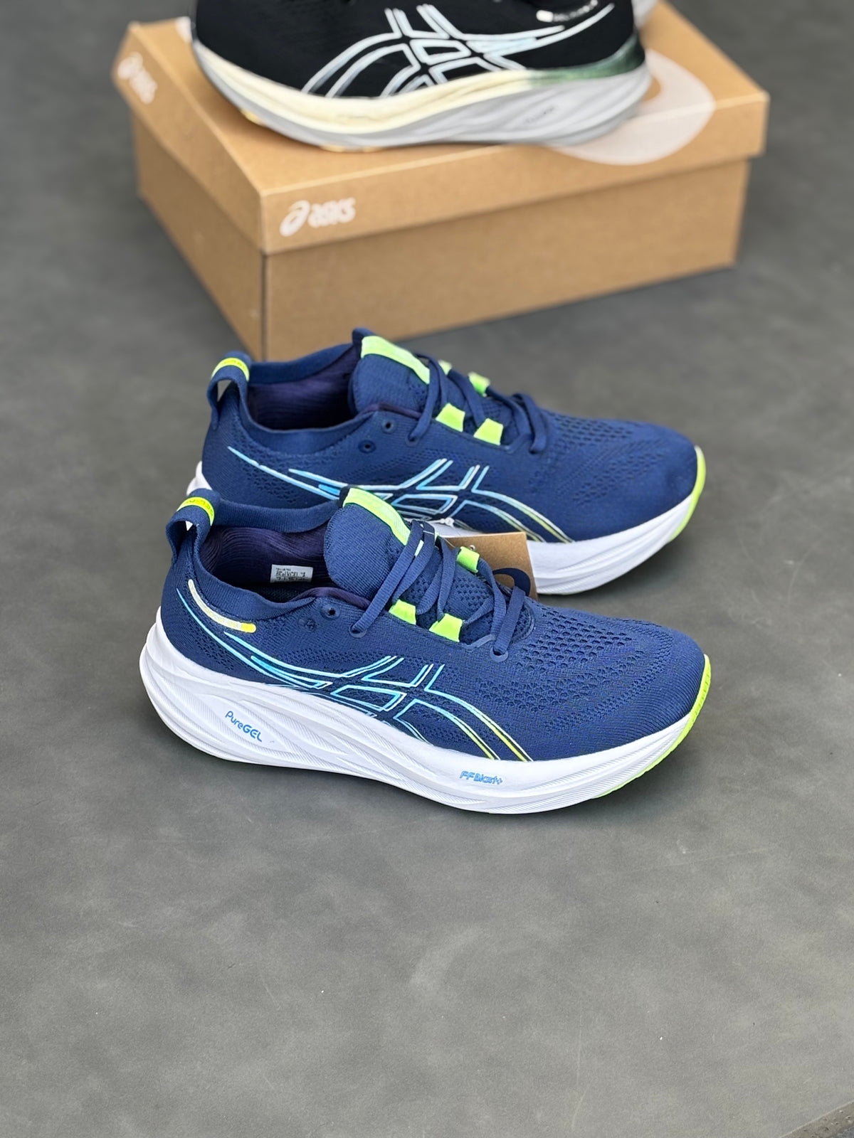ASICS NIMBUS 27