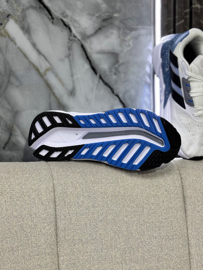 ADIDAS ADISTAR