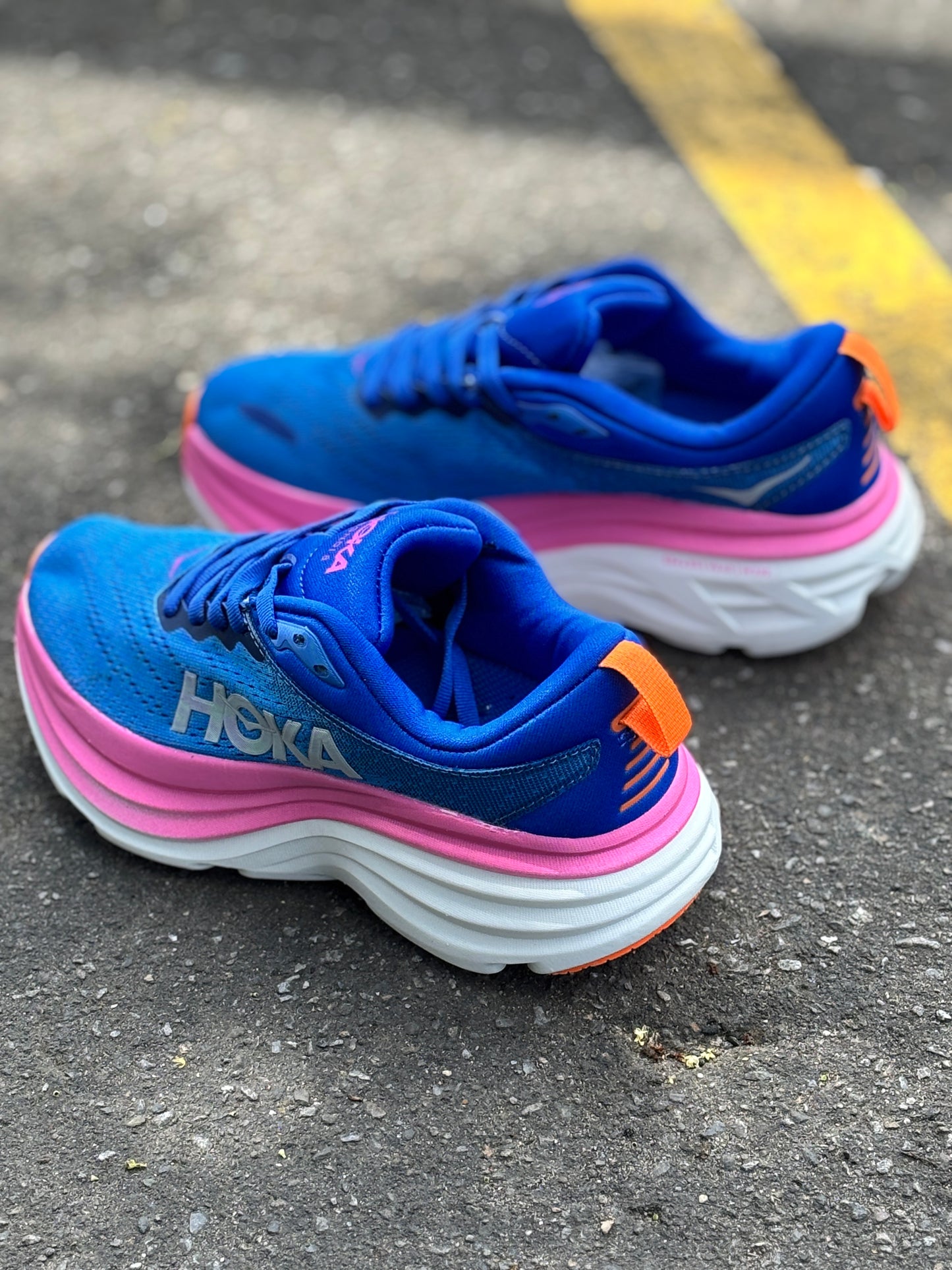 HOKA BONDI 8