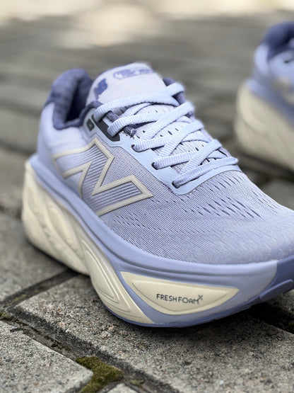 NEW BALANCE MORE V5