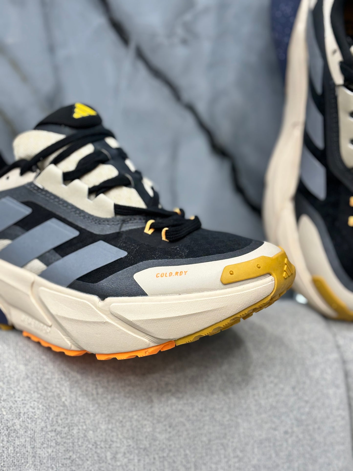 ADIDAS ADISTAR