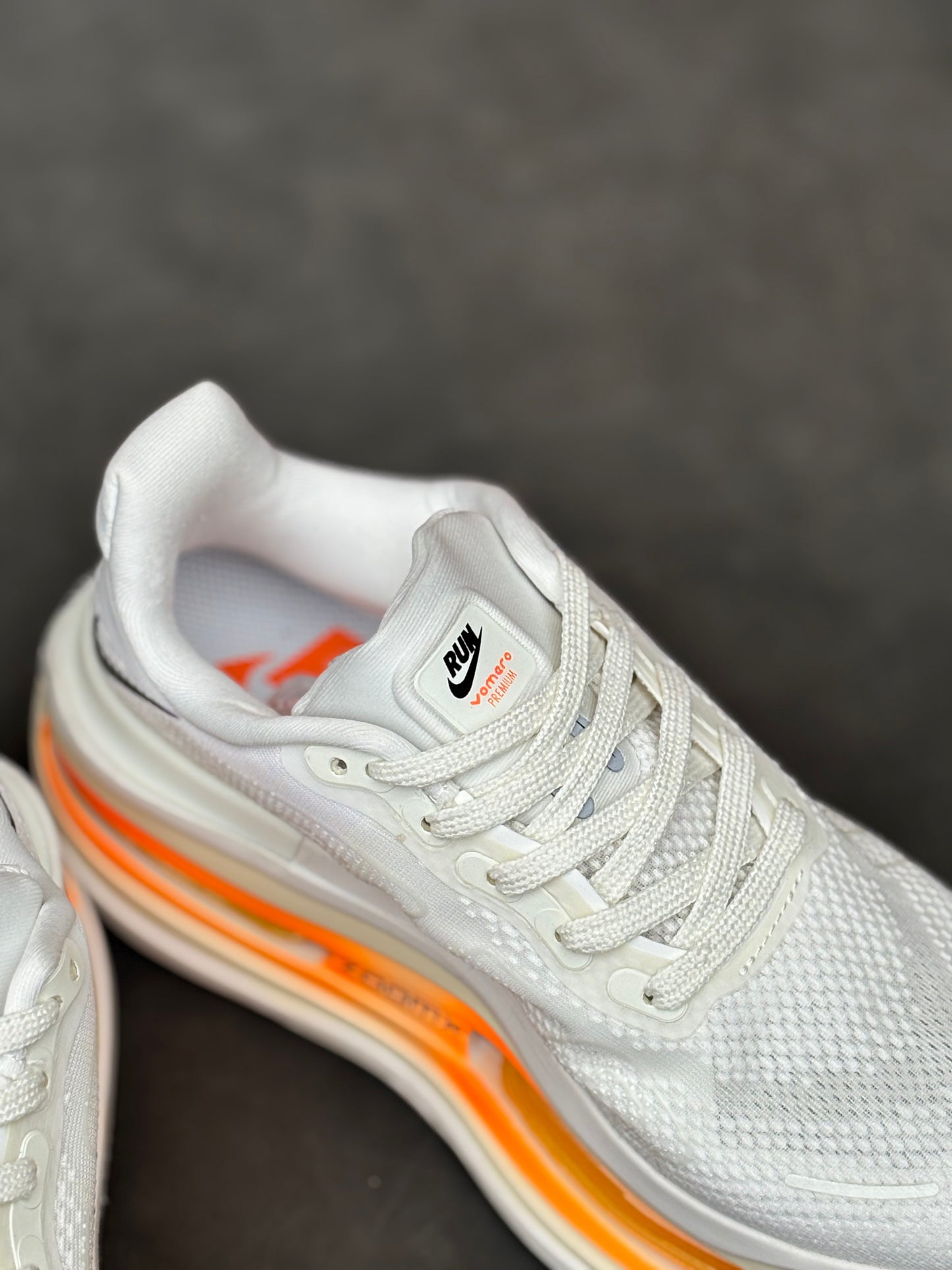 NIKE VOMERO PREMIUM