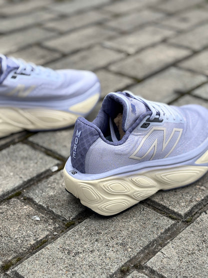 NEW BALANCE MORE V5