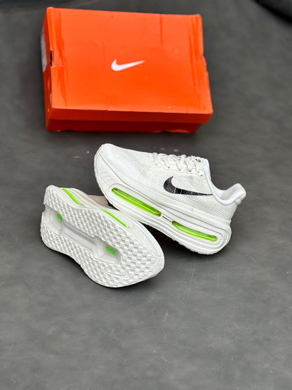 NIKE VOMERO PREMIUM