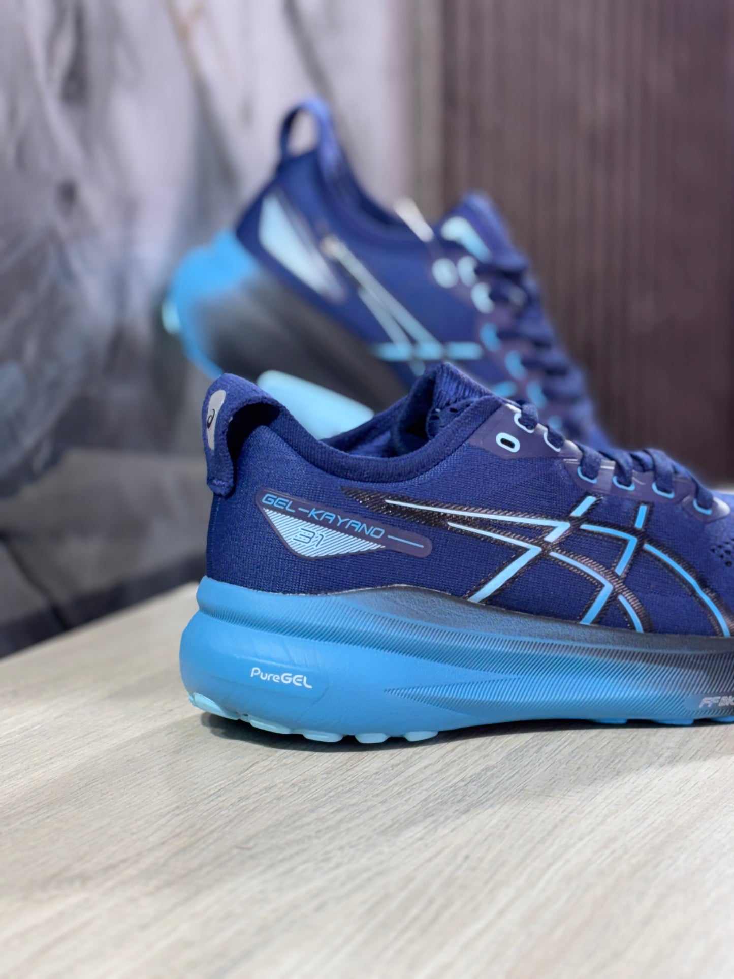 ASÍCS GEL-KAYANO 31