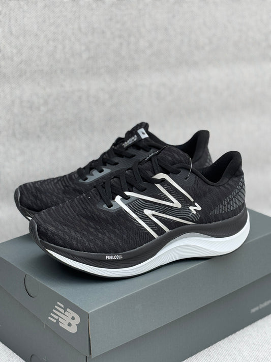 NEW BALANCE PROPEL