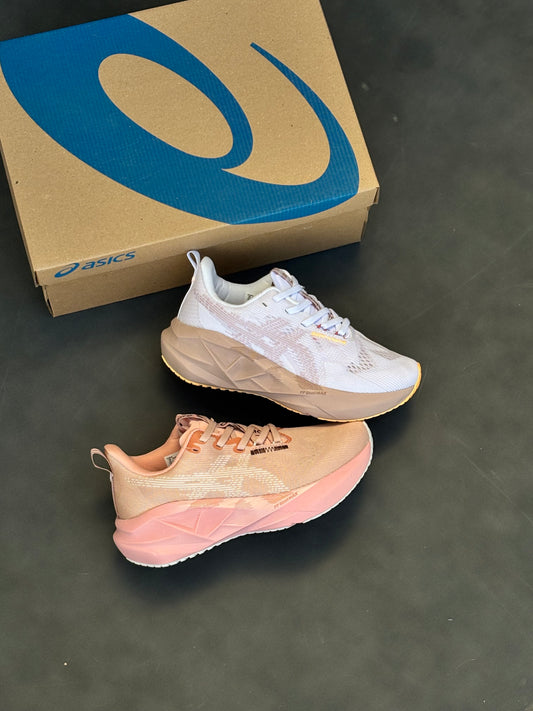 ASICS NOVABLAST 5