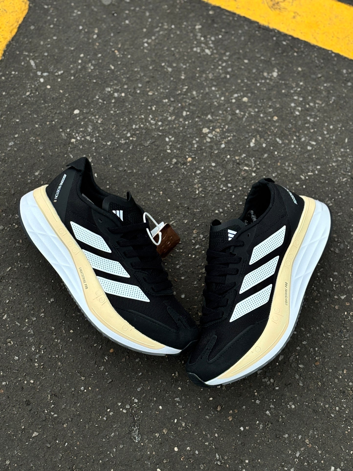 Adidas boston 11