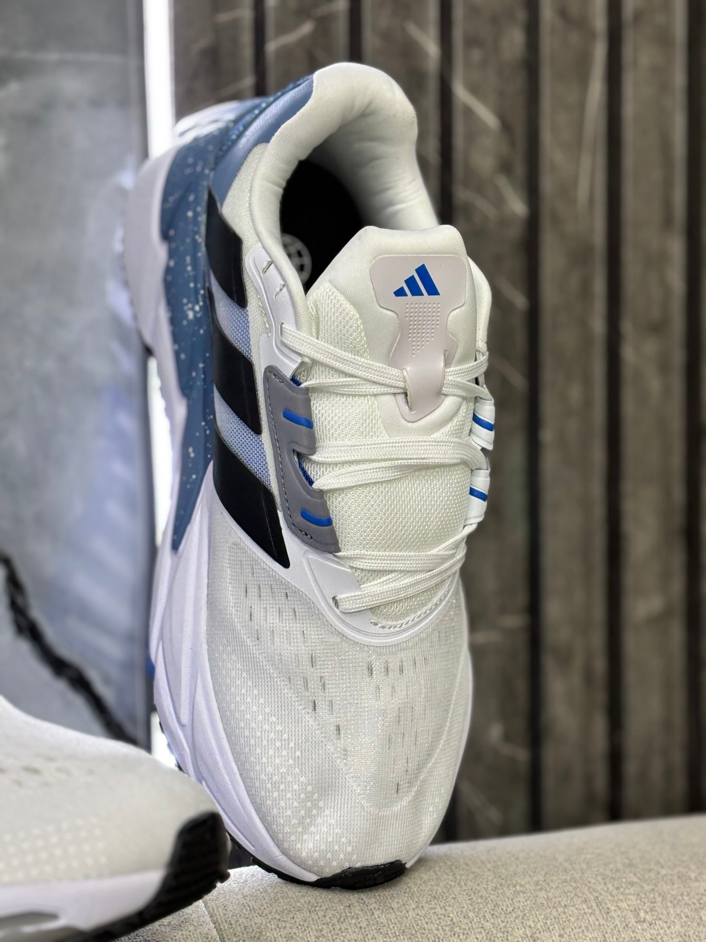 ADIDAS ADISTAR