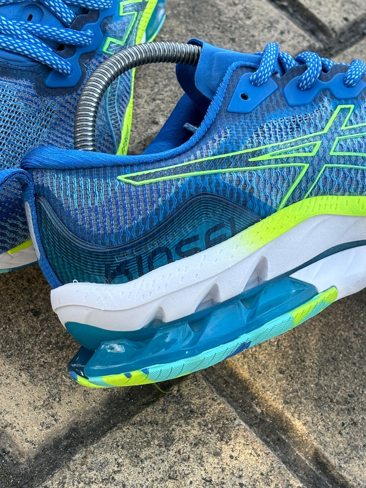 ASICS Gel Kinsei Blast Running