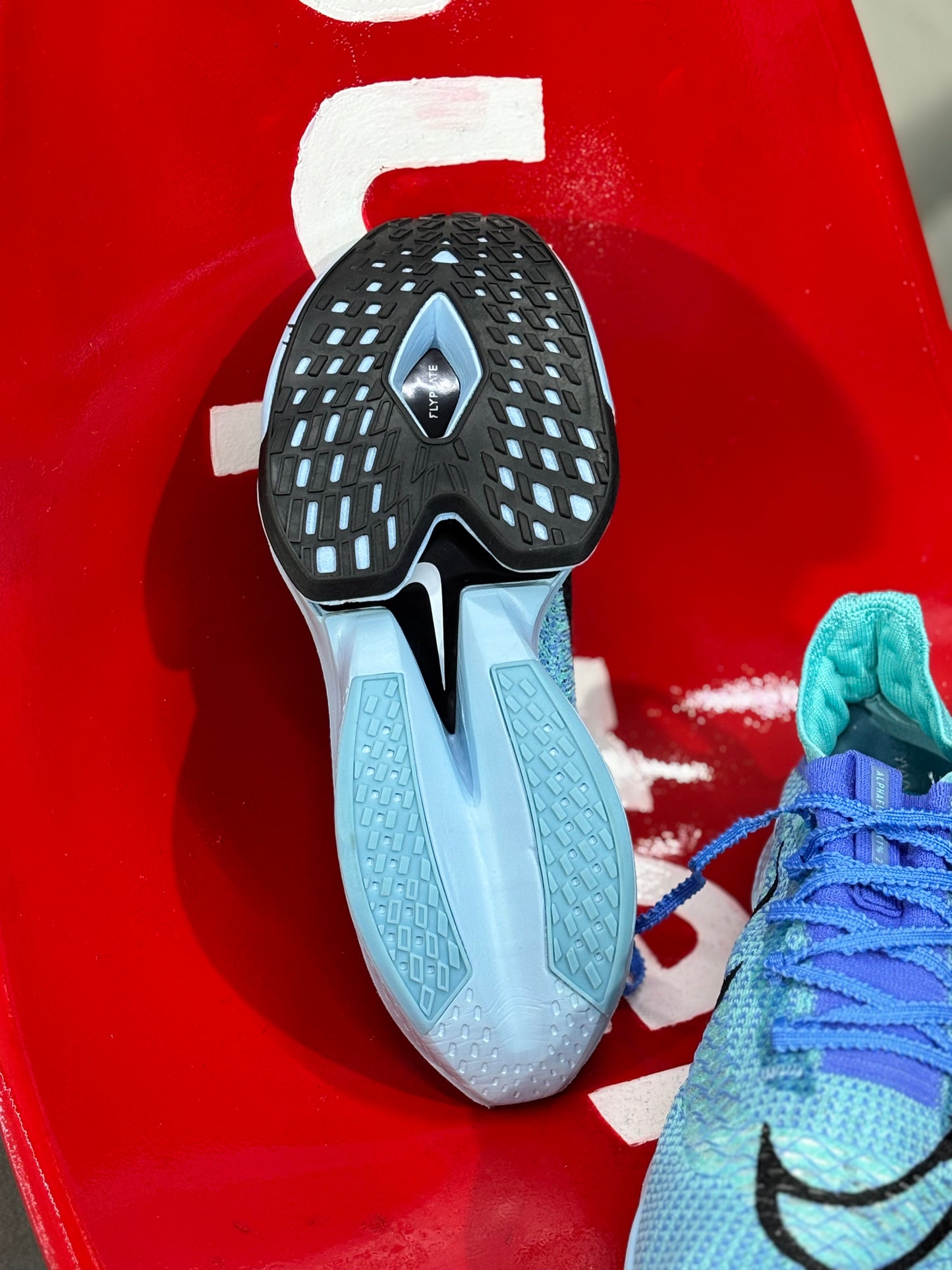NIKE ALPHAFLY