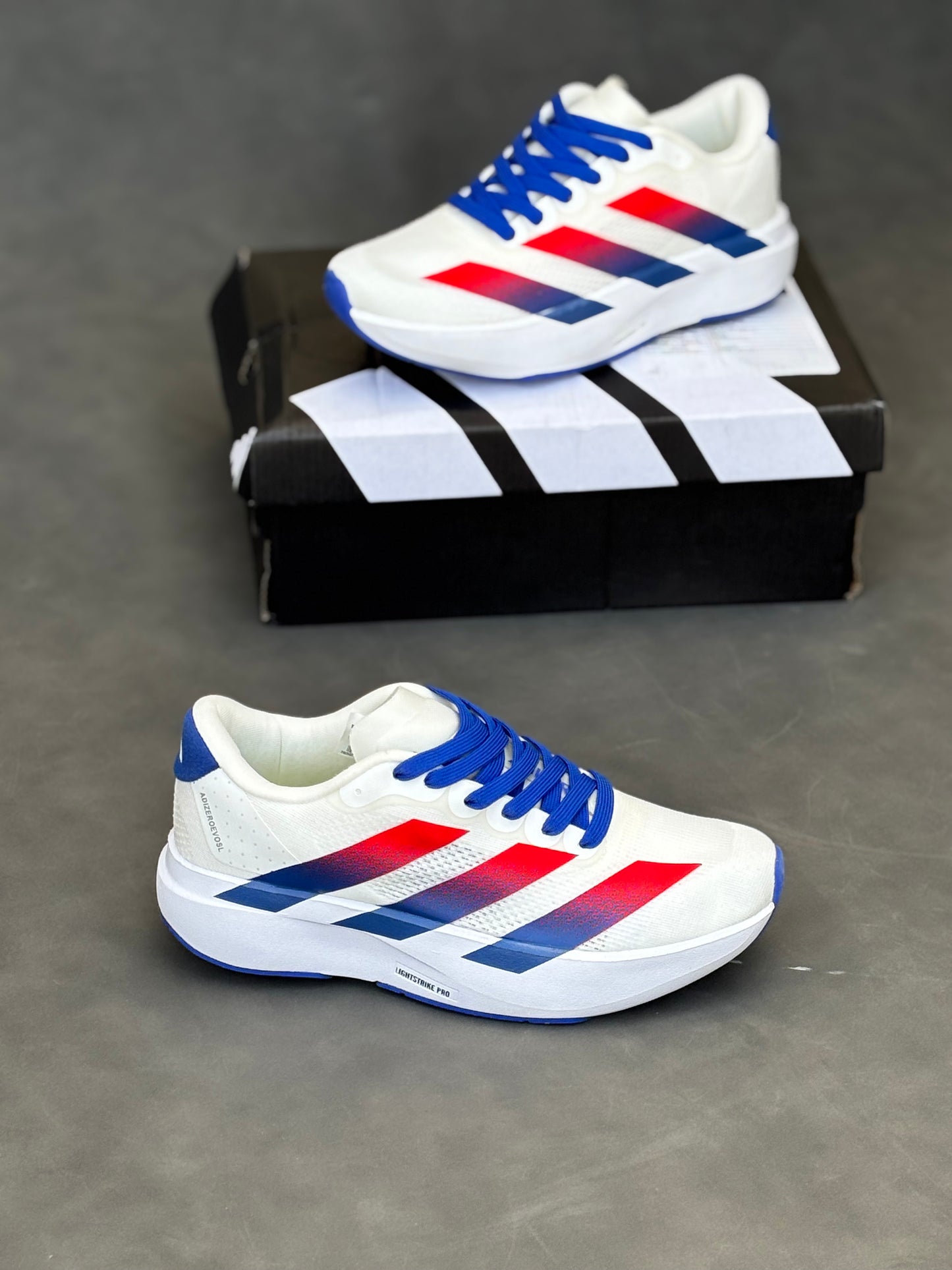 ADIDAS ADIZERO SL