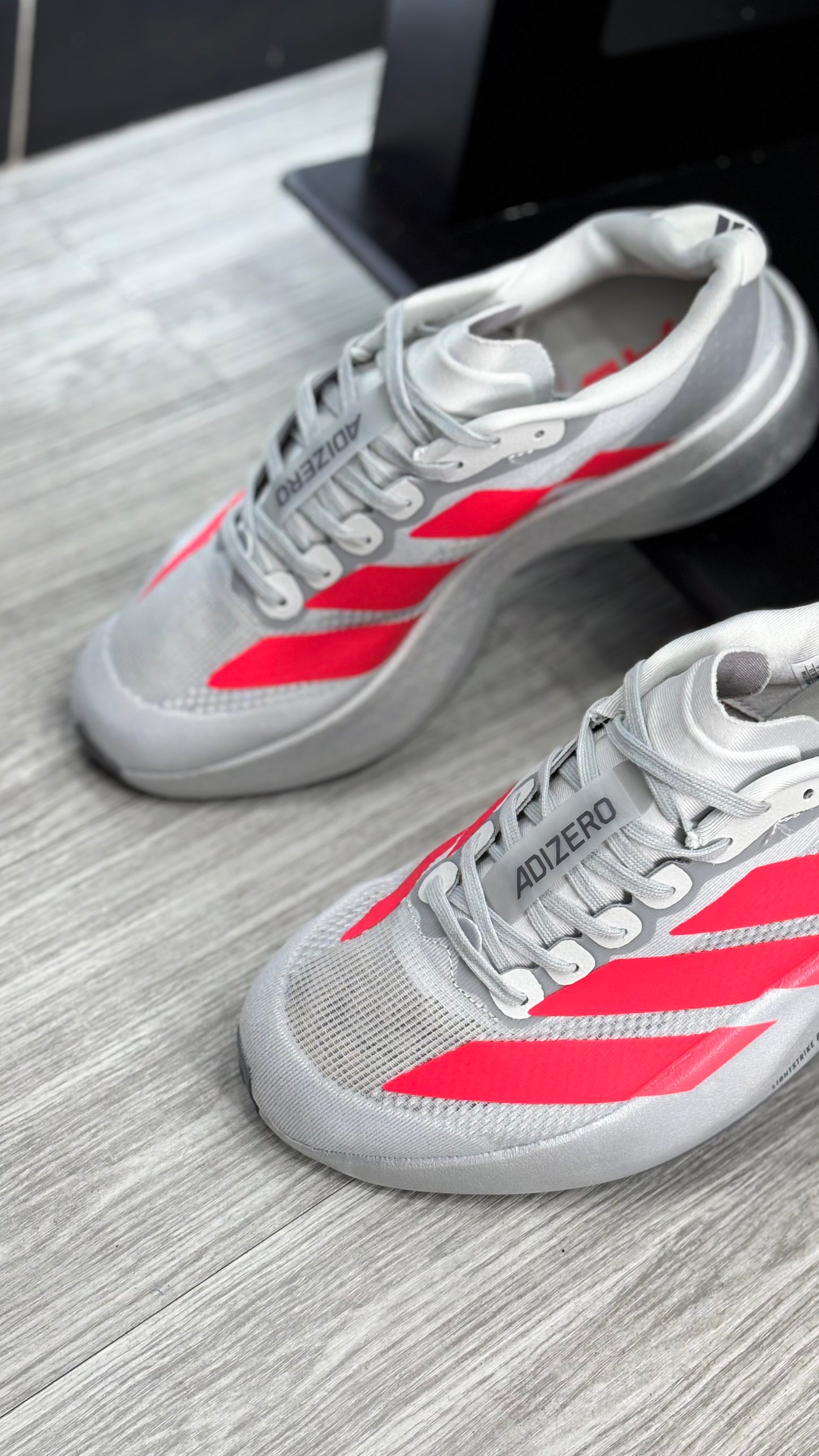 ADIDAS ADIZERO SL