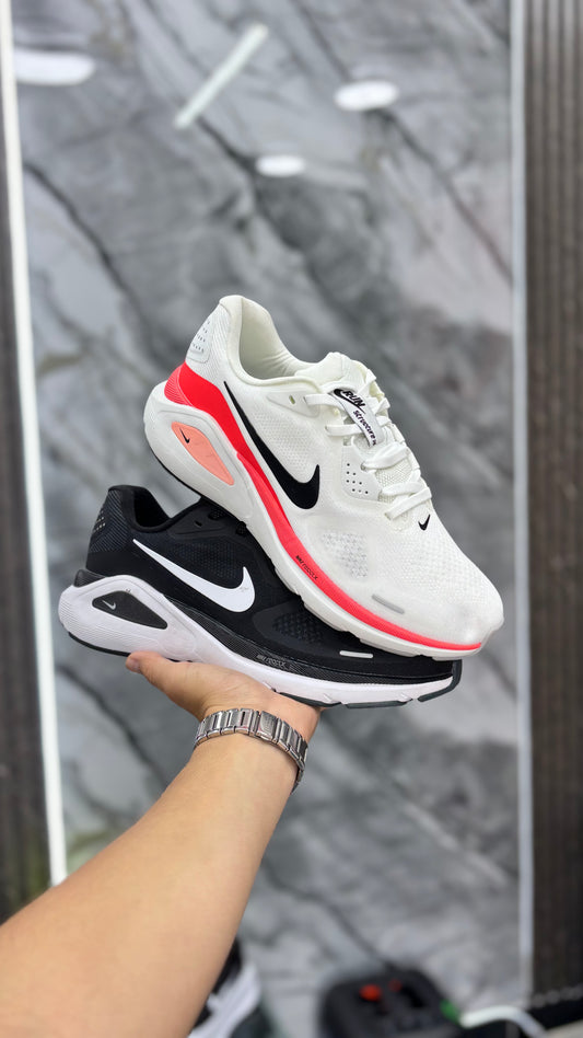 NIKE STRUCTURE