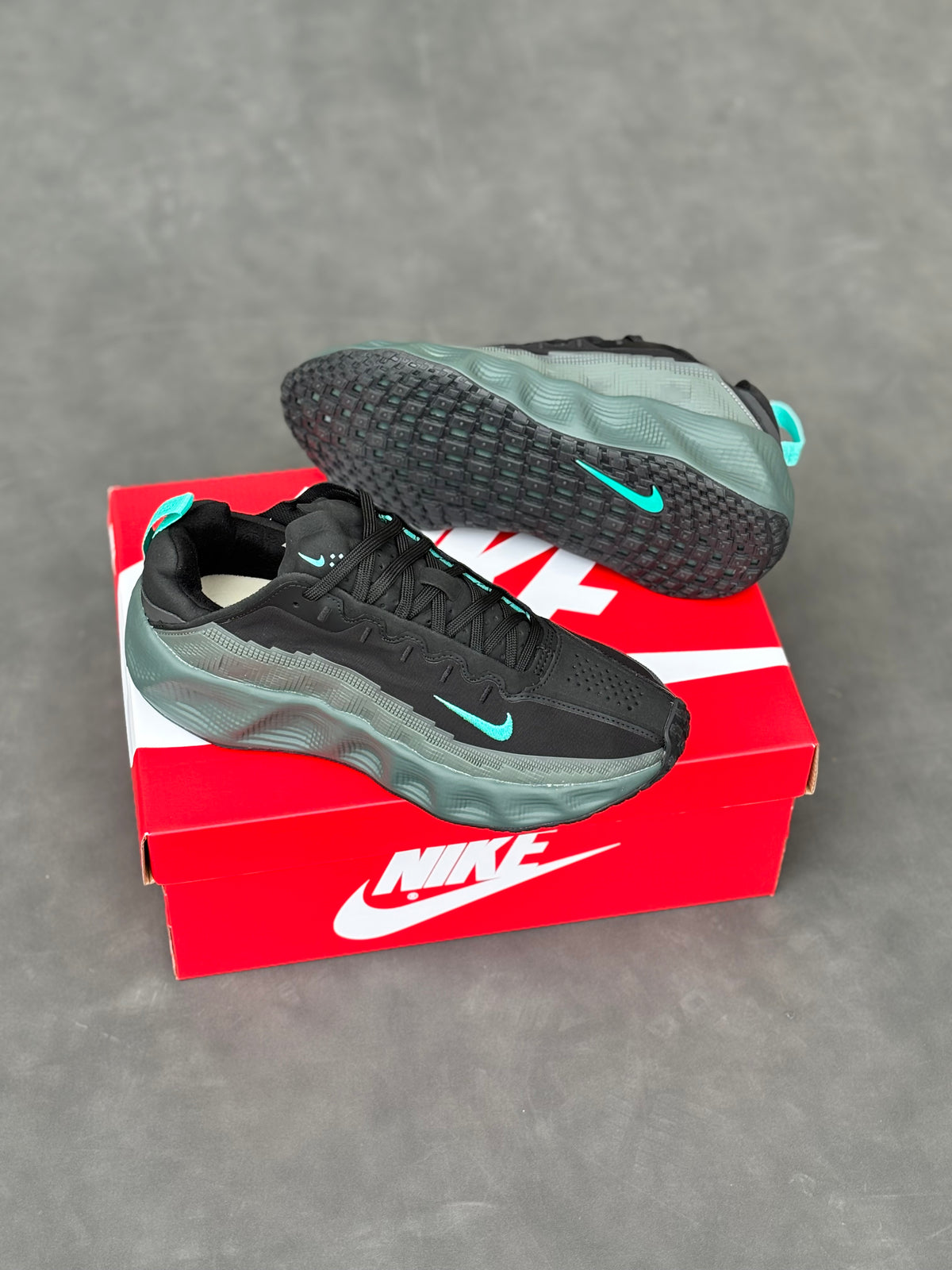 NIKE AVA ROVER