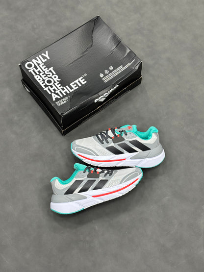 ADIDAS ADISTAR
