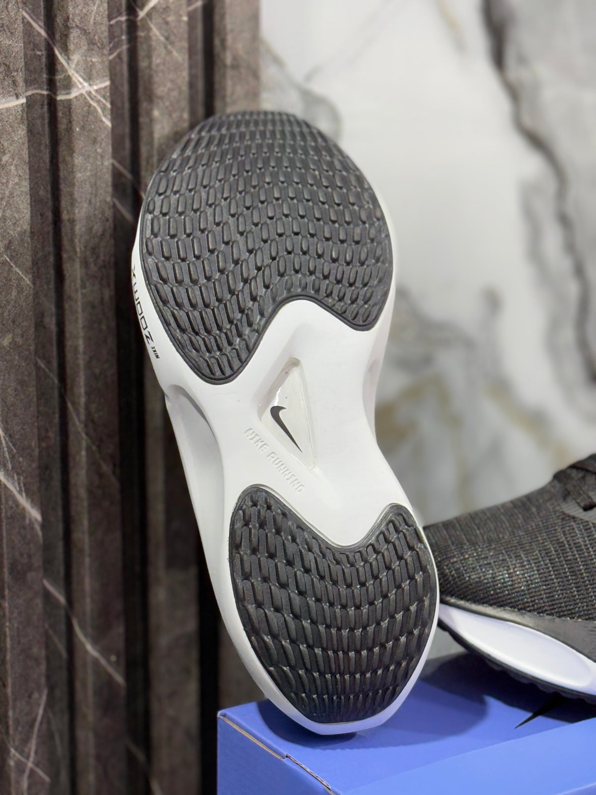 NIKE FLY 5