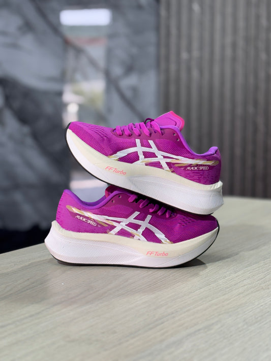 ASICS MÁGIC SPEED