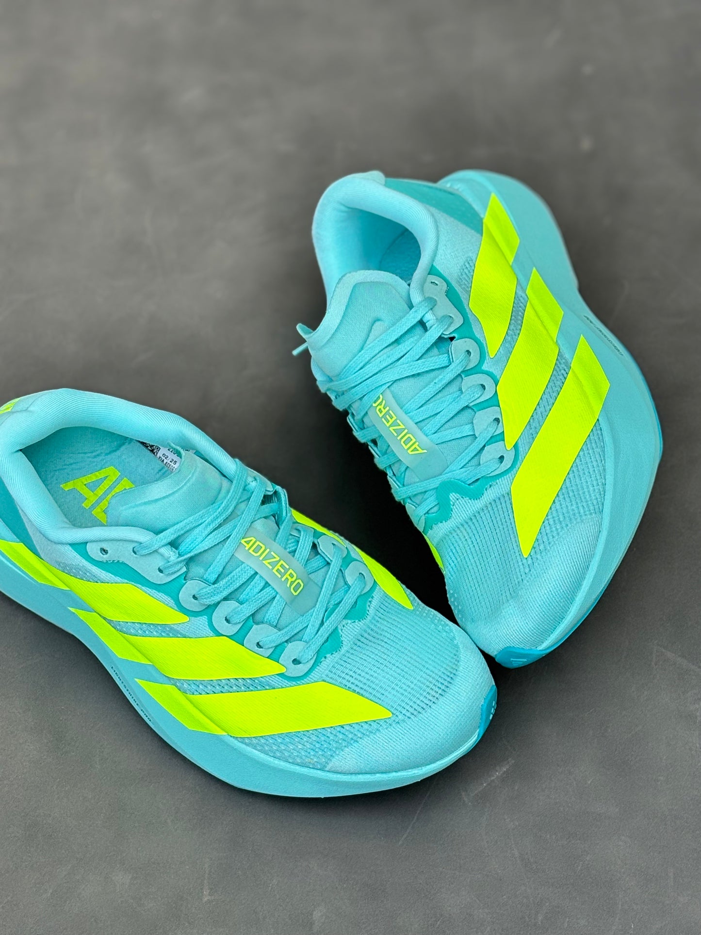ADIZERO EVO SL