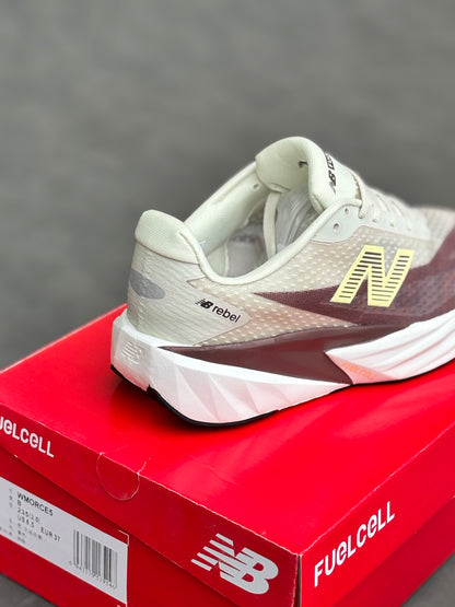 NEW BALANCE REBEL