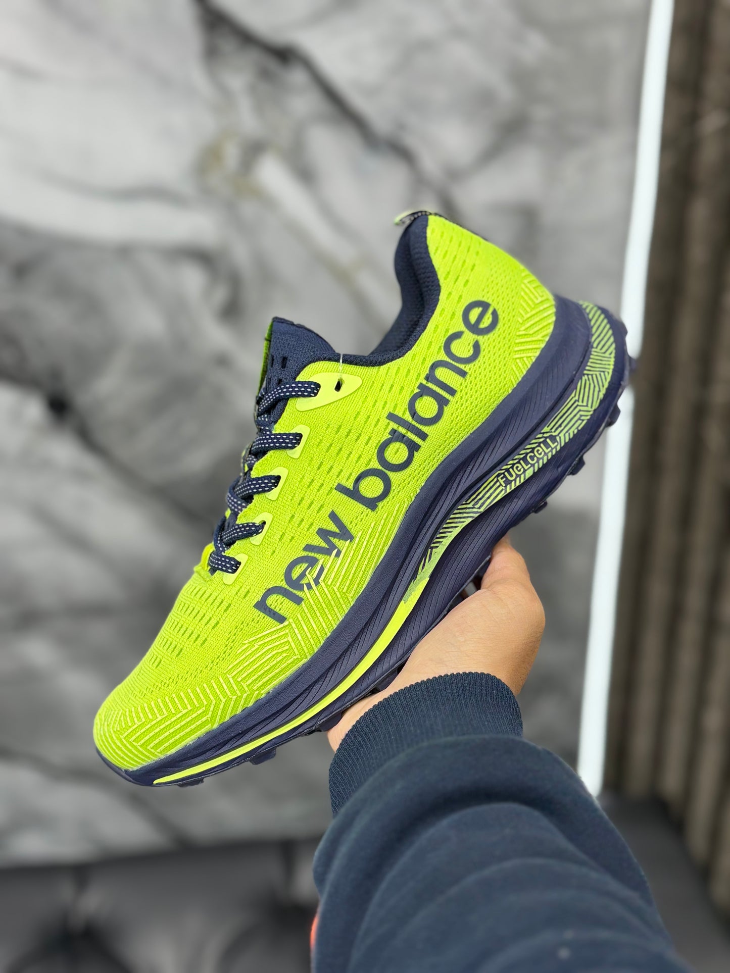 NEW BALANCE FUELCELL TRAIL