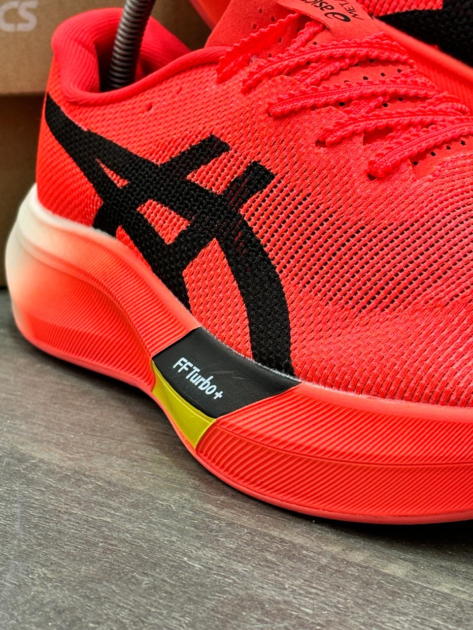 ASICS Metaspeed Sky Paris - Orange