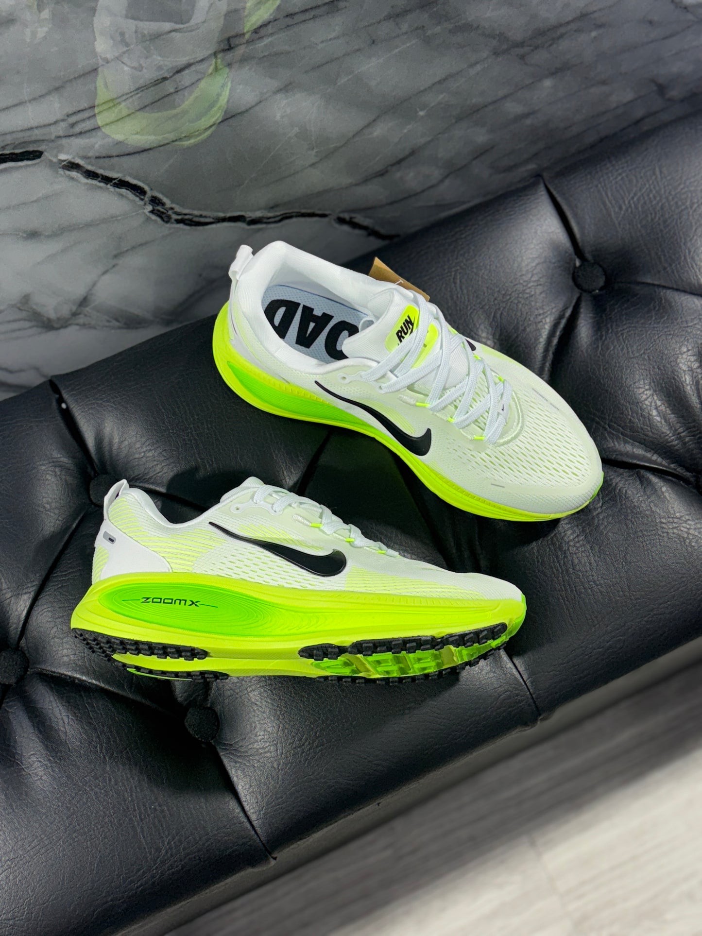 NIKE VOMERO 18
