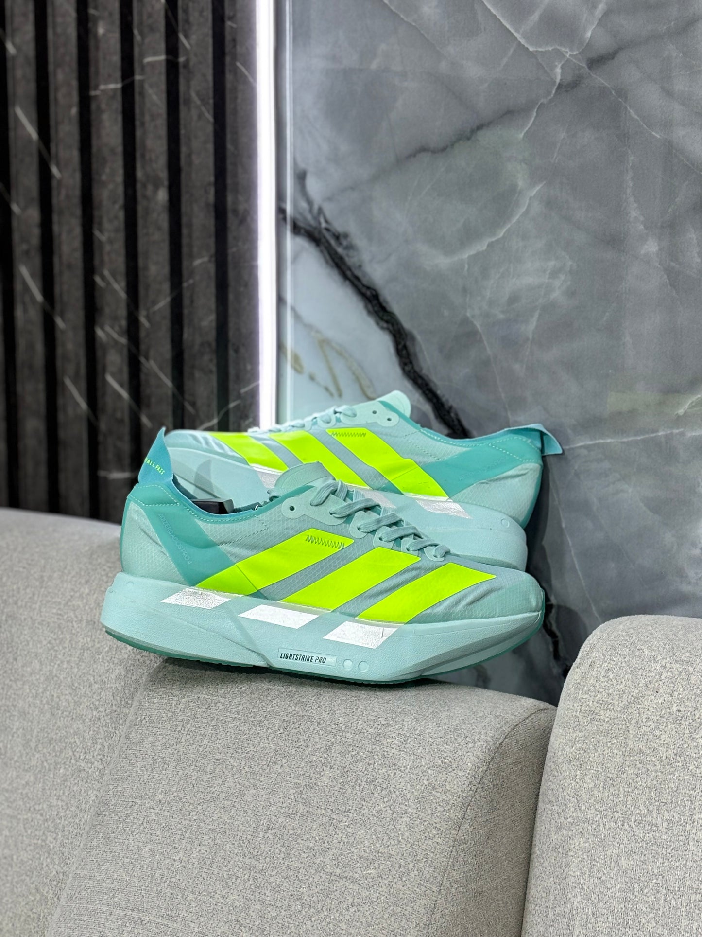 ADIDAS ADIZERO ADIÓS PRO 4