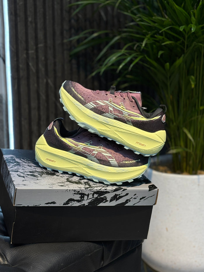 ASICS TRABUCO MAX 4