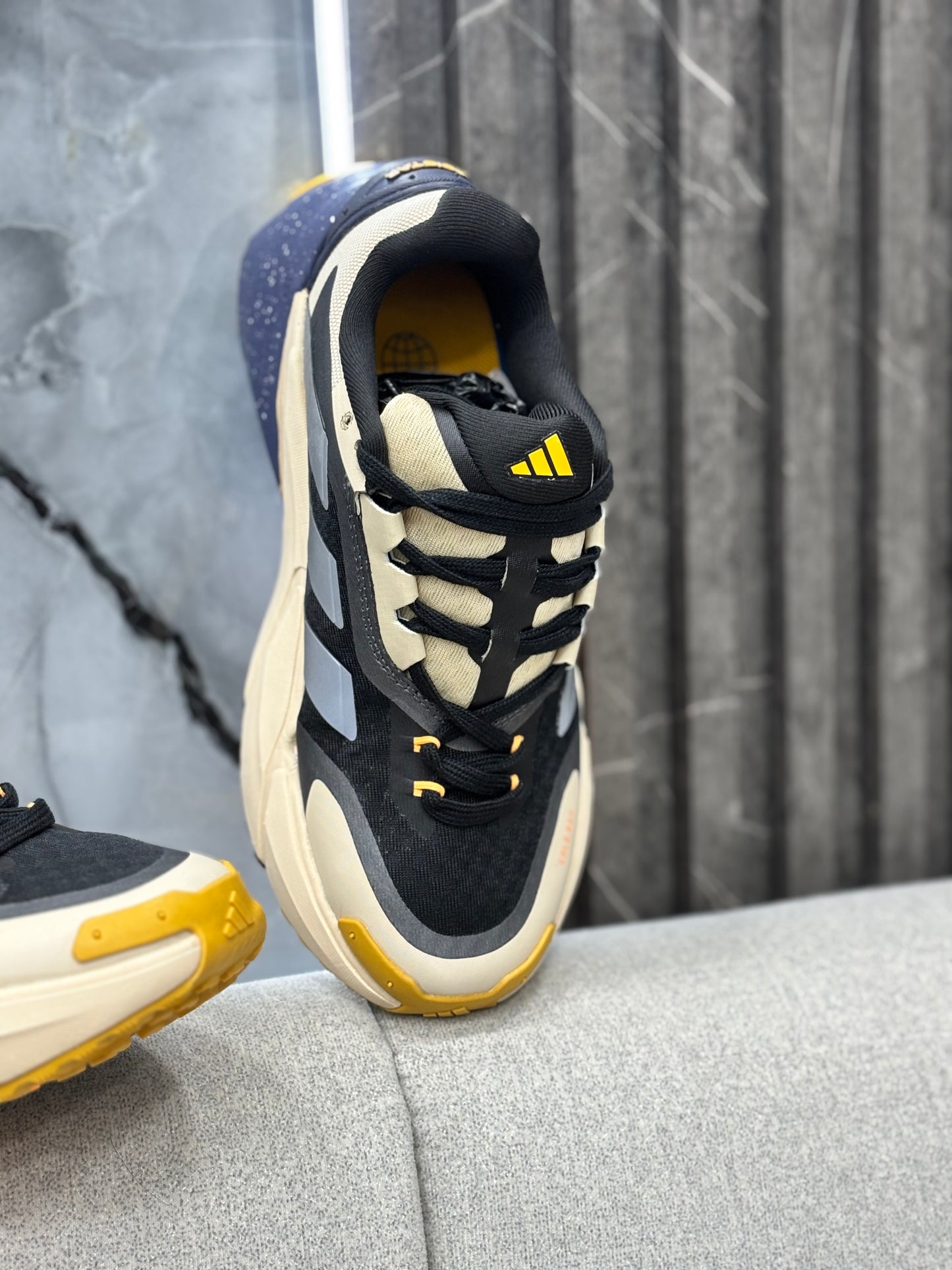 ADIDAS ADISTAR